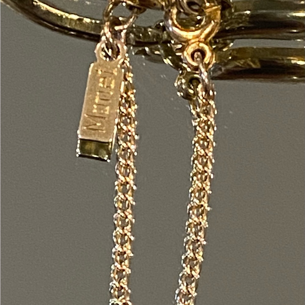 Monet Gold Chain-Link Bracelet - Picture 5 of 6